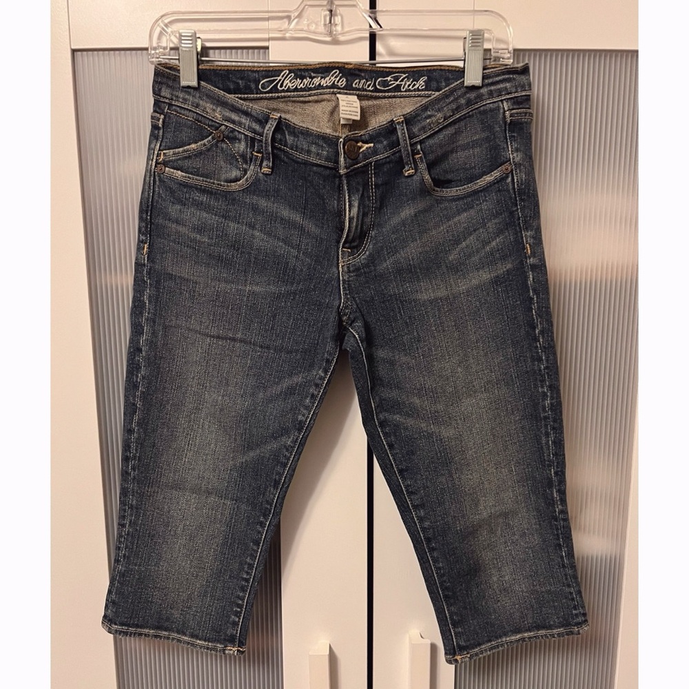 Vintage Abercrombie & Fitch A&F Dark Blue Denim Jean Capri Pants Size 6 Y2K